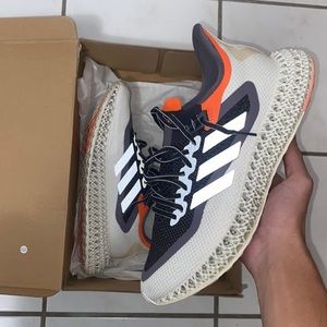 Adidas 4DFWD 2 ‘Carbon Cloud White’